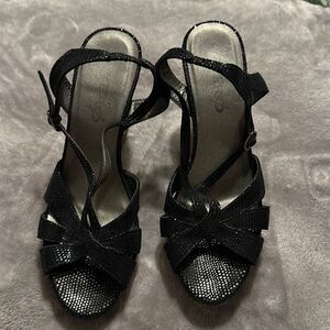 VERO Sparkle Wedge Sandal